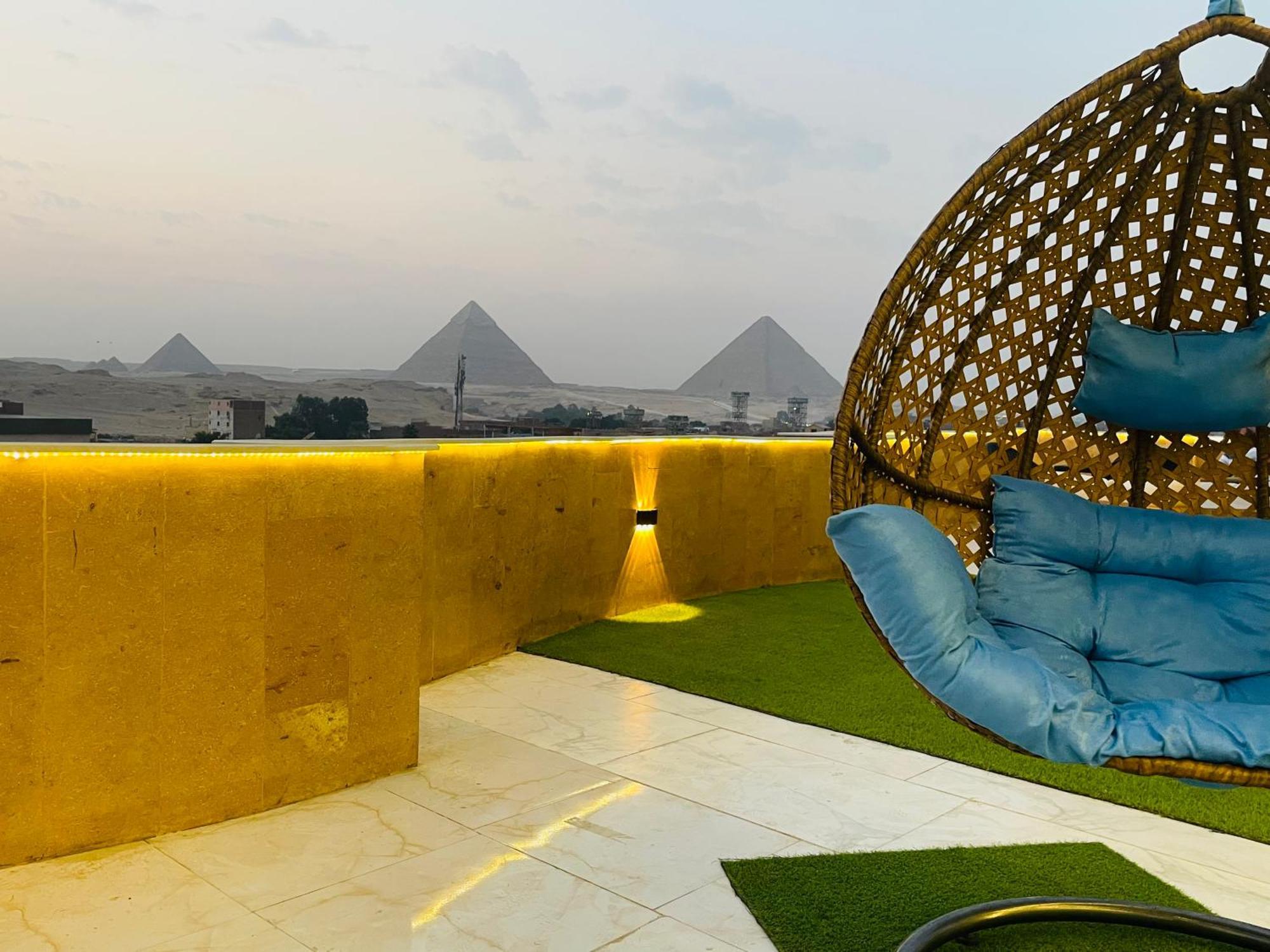 Golden Mask Pyramids Inn Kafret el-Gabal Exteriör bild